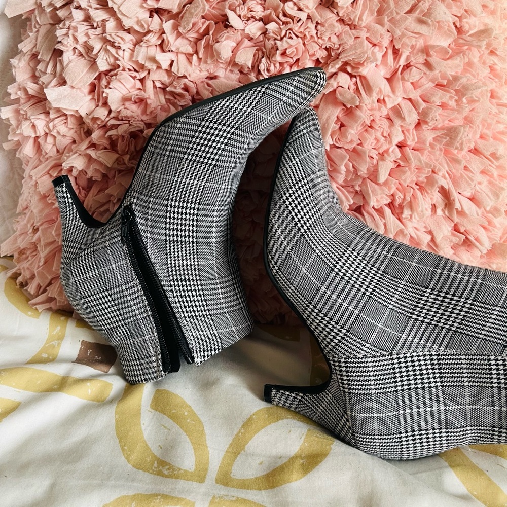 Booties - Picture 10 of 16